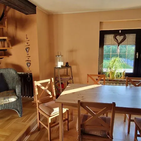 Appartement Mit Sauna Kamin Balkon Naehe Schwarzenberg Erzgebirge *